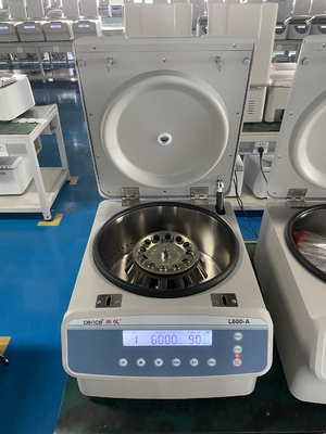 سانتریفوژ سرعت پایین Cence L600-A، 6000 دور در دقیقه، روتور زاویه دار 12x15 میلی‌لیتر
