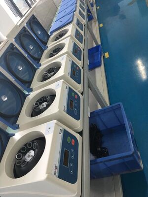 دستگاه سانتریفیوژ PRF قابل حمل با سرعت 4000 دور در دقیقه و حداکثر RCF 1980xg برای استفاده آزمایشگاهی